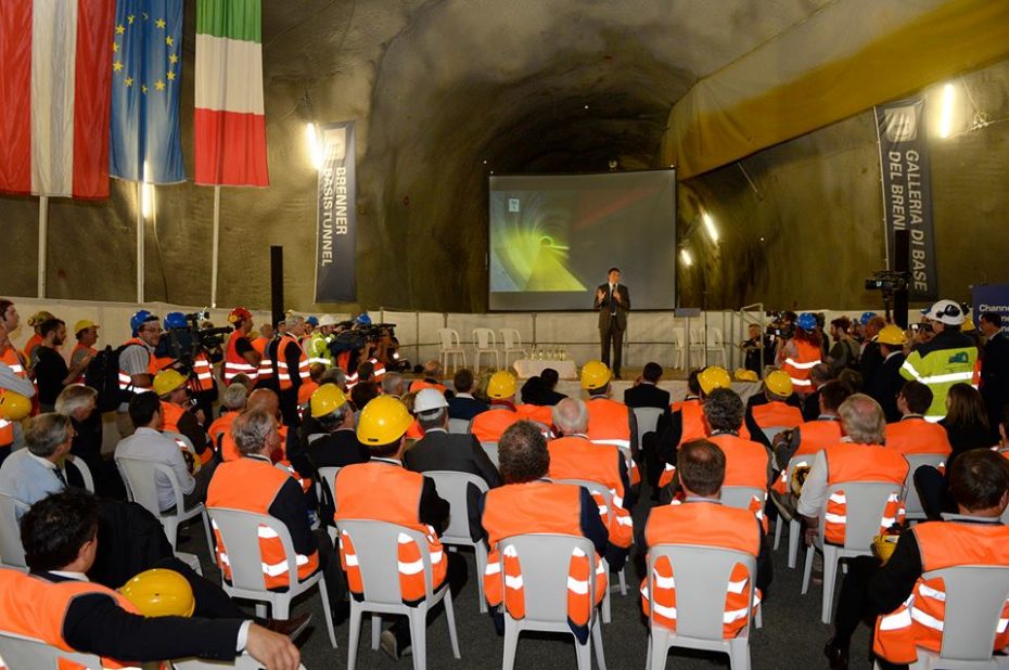 Renzi e Kompatscher in visita al BBT: impegno del governo